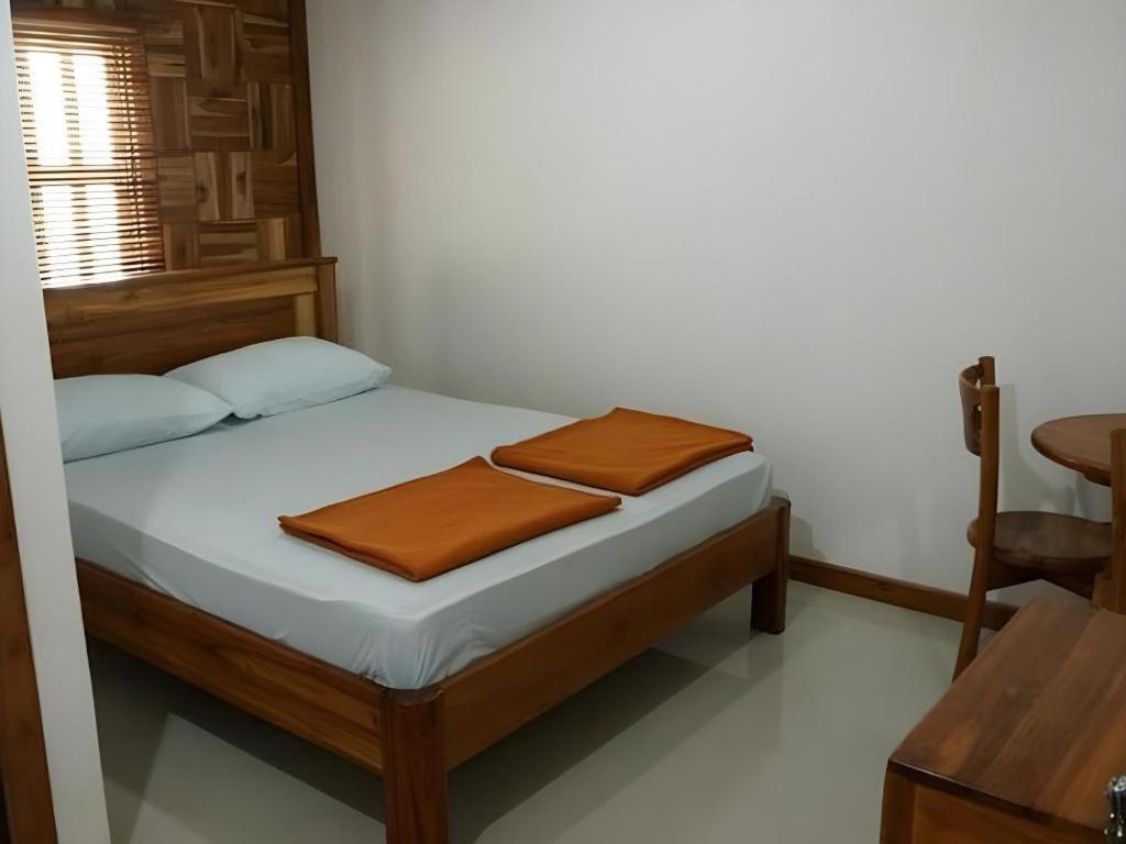 Thongphaphum Place Экстерьер фото